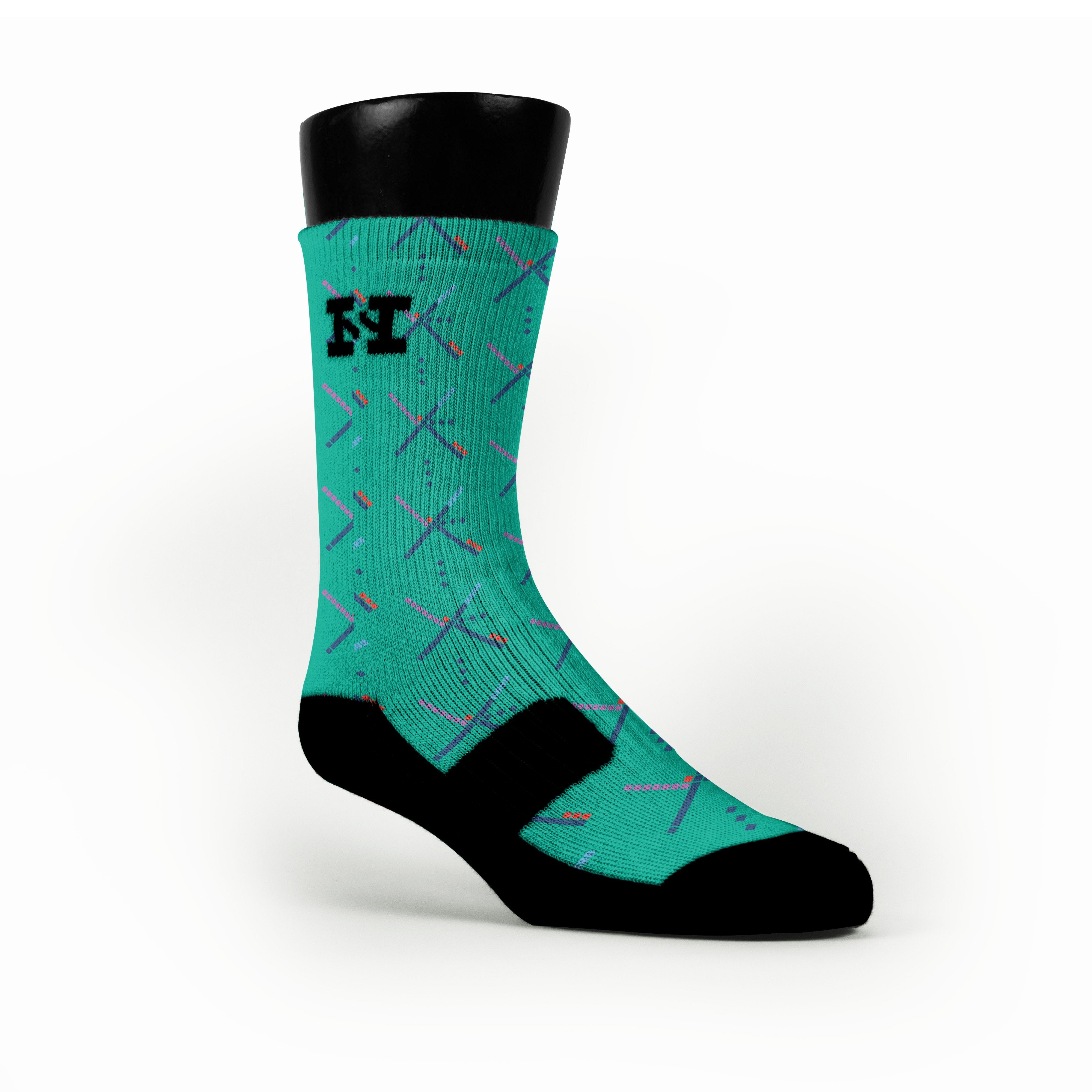 The Athletic PDX Airport Socks XLarge